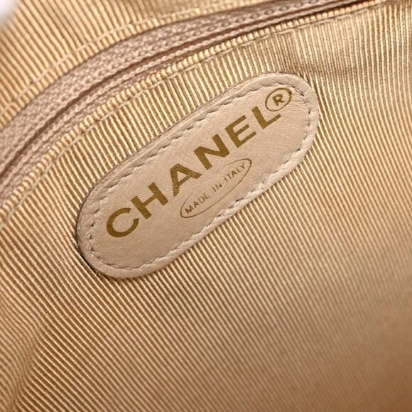 Chanel Beige Calfskin Shoulder Bag 125232 - Picture 9 of 10